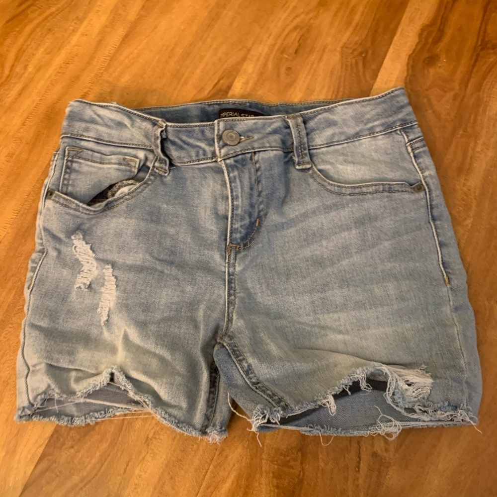 Cute ripped jeans